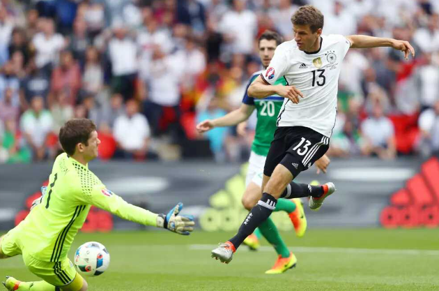 德国国家队在欧洲杯的历届成绩：荣耀与挑战并存
