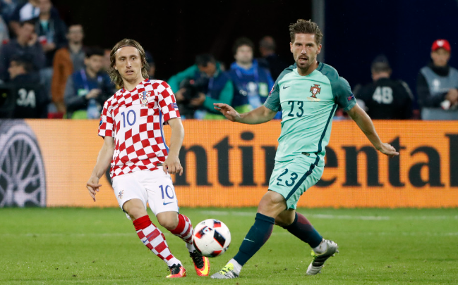 克罗地亚足球队在欧洲杯的最佳表现：一路走向八强的荣耀之旅